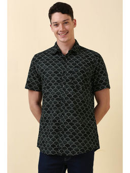 Allen Solly - Men Black Print Half Sleeves Casual Shirt