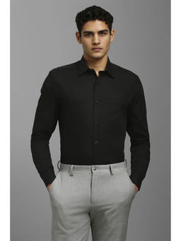 Louis Philippe - Men Black Solid Full Sleeves Formal Shirt
