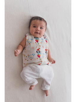 TIBER TABER - Unisex Krishna Blessings Jhabla with Two Pants- White (Set of 3)