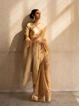 PRIYANKA RAAJIV - Viti Gold Silk Maheshwari Saree with Unstitched Blouse
