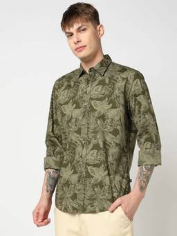 GAP - Spread Neck Floral Shirt