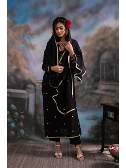 MEESA - Siah Black Kurta with Pant and Dupatta