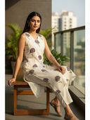 Off White color option