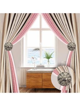 Deco Window - Curtain Holdback Round Medallion Antique