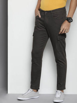 The Indian Garage Co - Charcoal Solid Regular Fit Cargo