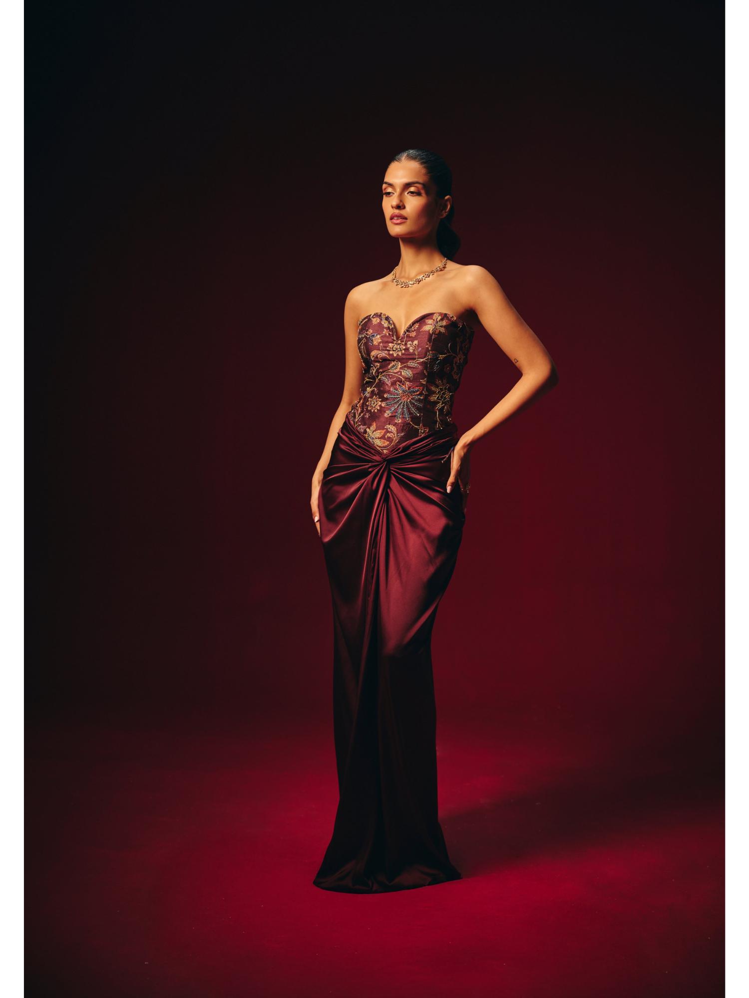 roze Amara Wine Solid Maxi Skirt-picture-0