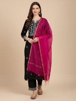 MUFFLY - Pink Solid Monica Cotton Dupatta
