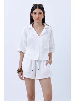 COLOR CAPITAL - White Boxy Fit Shirt