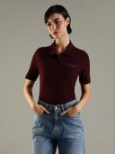 Maroon color option, Currently selected