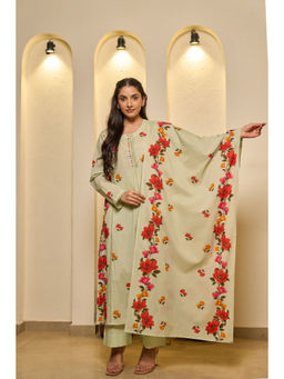 WOOMN - Women Pure Cotton Floral Green Kurta with Pant and Dupatta