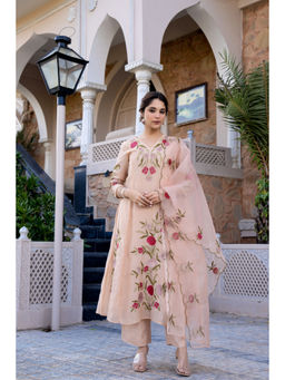 WOOMN - Women Chanderi Embroidered Beige Kurta with Pant and Dupatta