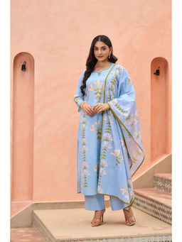 WOOMN - Women Pure Cotton Floral Blue Kurta with Pant and Dupatta