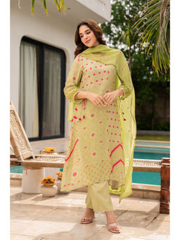 WOOMN - Women Muslin Silk Printed Green Kurta with Pant and Dupatta