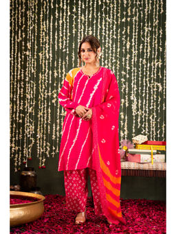 WOOMN - Women Muslin Silk Tie & Dye Pink Kurta with Pant and Dupatta