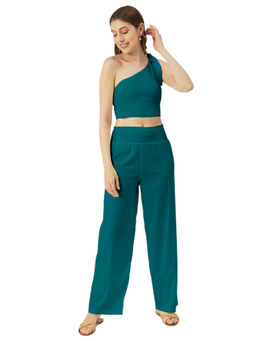 Moomaya - Women Comfortable Fit Rayon Solid Green Co-Ord (Set of 2)