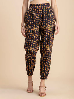 Moomaya - Women Jogger Fit Poplin Floral Multi-Color Pant