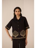 Black color option, Currently selected