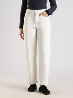 Calvin Klein - White Solid Straight Jeans