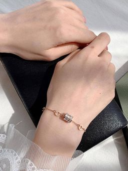 Jewels Galaxy - Stainless Steel Rose Gold Plated Cz Spherical Linked Loops Bracelet