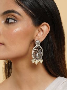 Teejh - Vintage Silver and Pearl Chandbali