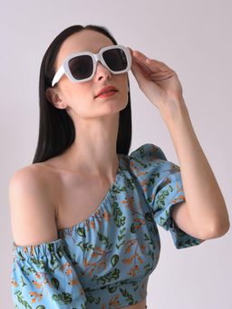 Haute Sauce - Women Black Lens Rectangle Sunglasses