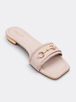 CHLLEN - Ivory Embellished Chain Detail Flat Slides