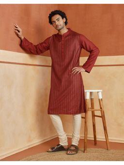 Fabindia - Maroon Viscose Blend Dobby Slim Fit Kurta