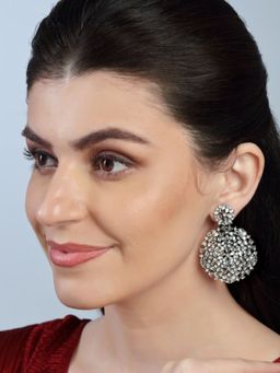 Accessher - Silver Plated Shinning and Dazzling Rhinestones Embedded Floral Design Party Earrings