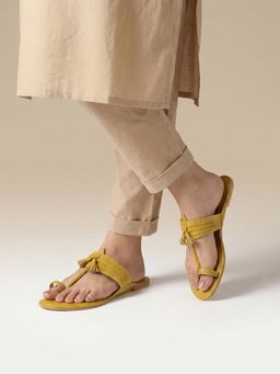 Chaal Chalan - Women Alishba Yellow Kolhapuris