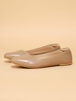ERIDANI - Women Sonenne Beige Classic Pointed Toe Ballerinas