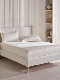 Ddecor Live Beautiful - Cotton Geometric 300 TC Double Bedsheet with 2 Pillow Covers - White