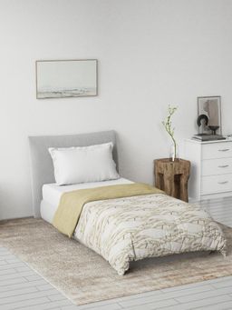 Ddecor Live Beautiful - Leaves Reversible 125 GSM Cotton AC Single Bed Dohar - Beige