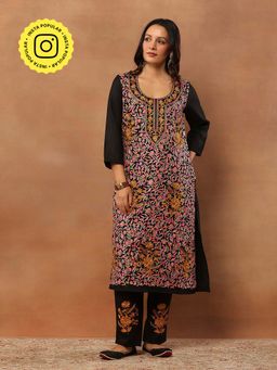 House of Chikankari - Kasmira Aari woollen Straight Kurta with Pant and Dupatta (Set of 3)