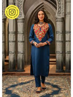 House of Chikankari - Kasmira Aari woollen Straight Kurta with Pant (Set of 2)