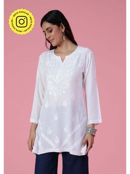 House of Chikankari - Chikankari Woven Short Kurta