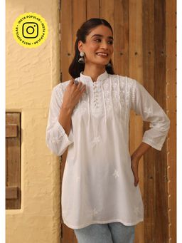 House of Chikankari - Women's White Cotton Chikankari Embroidered Tunic