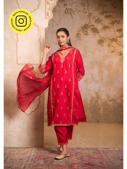 House of Chikankari - Crafts Chanderi Zardozi Long Kurta with Pant and Dupatta-Red