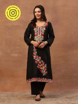 House of Chikankari - Black Kashmiri Wool Aari Women's Long Kurta with Pant