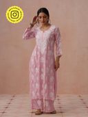 Pink color option, Sold out, Currently selected