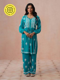 House of Chikankari - Women Teal Rayon Chikankari Short Kurta and Pant Set