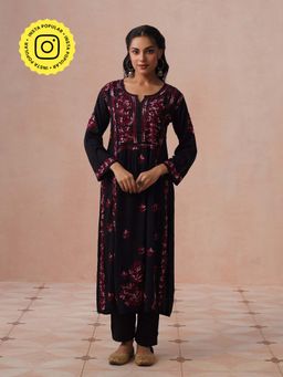 House of Chikankari - HOC Women Black Rayon Chikankari Kurta