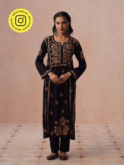 House of Chikankari - HOC Women Black Rayon Chikankari Kurta