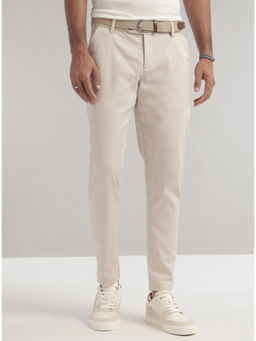 Andamen - Men Beige Solid Regular Fit Trouser
