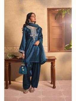 HOUSE OF SHRUSHA - Blue Farsi Salwar and Kurta with Dupatta and Potali