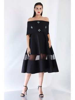 Ozeqo - Black Fit and Flare Embellished Dress and Wrap