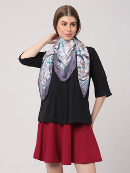 Vastranand - Grey Feather Fantasy Scarf