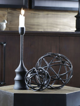 IAAH - Sphera Ball Black Showpiece