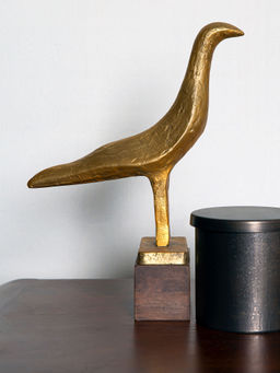 IAAH - Monroe Bird Sculpture