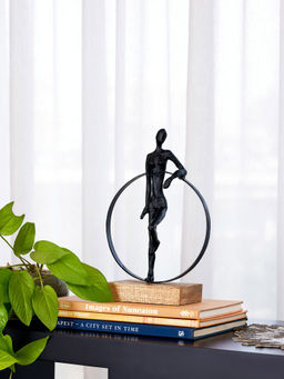 Kaniry Artise of Novelty - Trapeze Woman Metal Wood Decor Sculpture