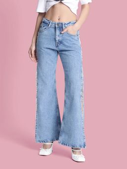 Bene Kleed - Women High Rise Flared Chain Detail Blue Jeans